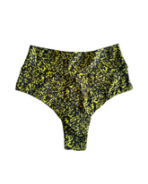 CATHERINE HOT DELTA COM COS