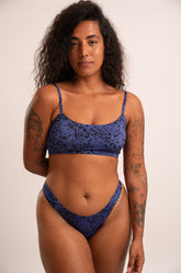 JULIA TOP SURF