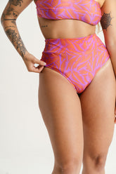 DANIELA HOT DELTA COM COS