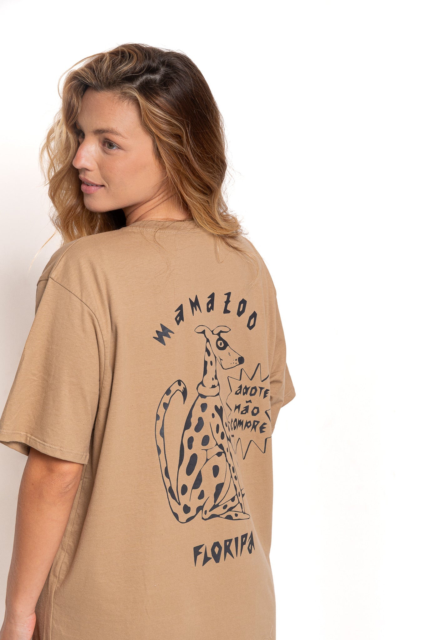 Camiseta 100% Algodao Organico e Tingimento Natural